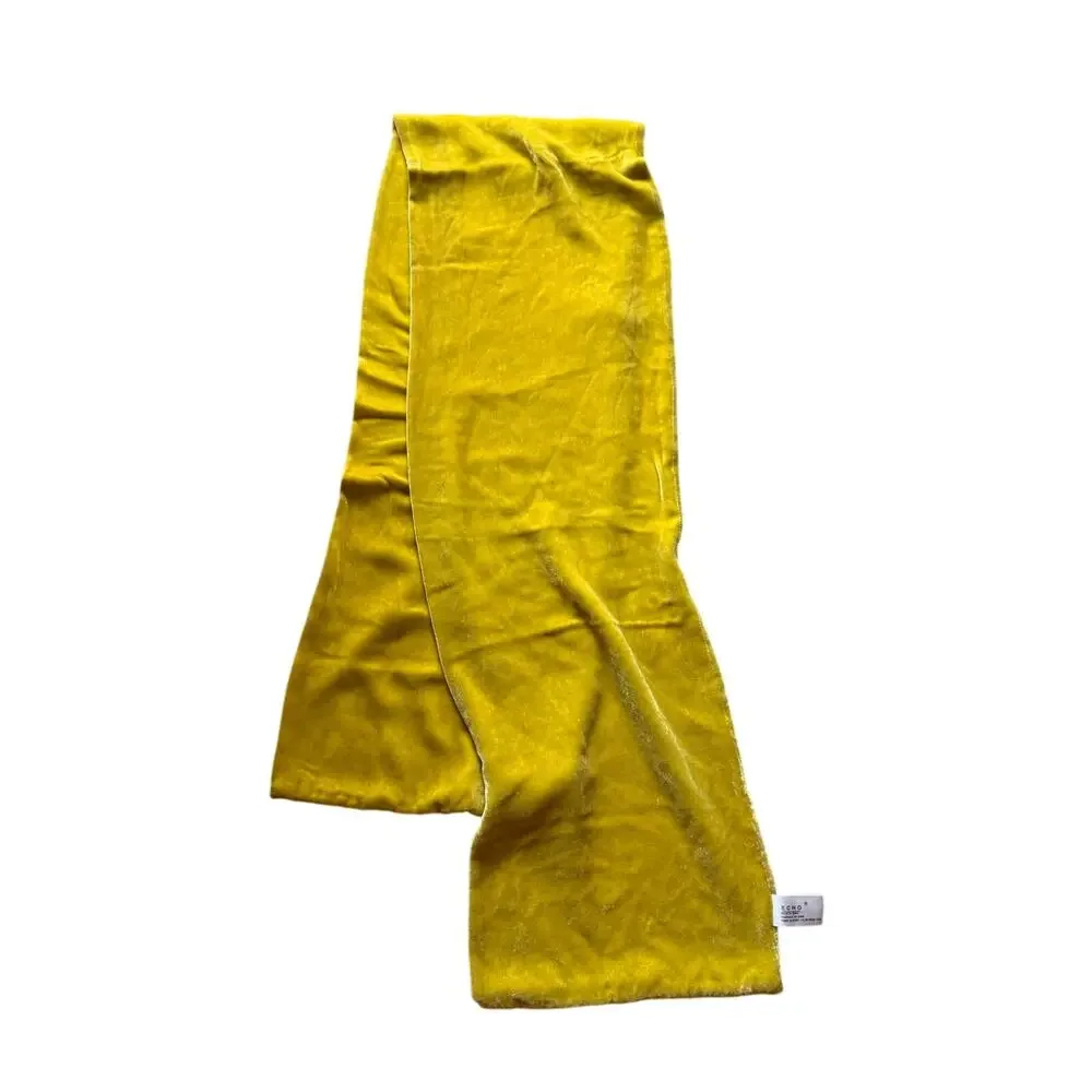 Echo Silk Blend Velvet Oblong Scarf Chartreuse Gold Luxe 82% Rayon 18% Silk